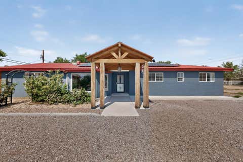 Photo of 4951 Short Street SW, Los Lunas, NM 87031 (MLS # 1108872)