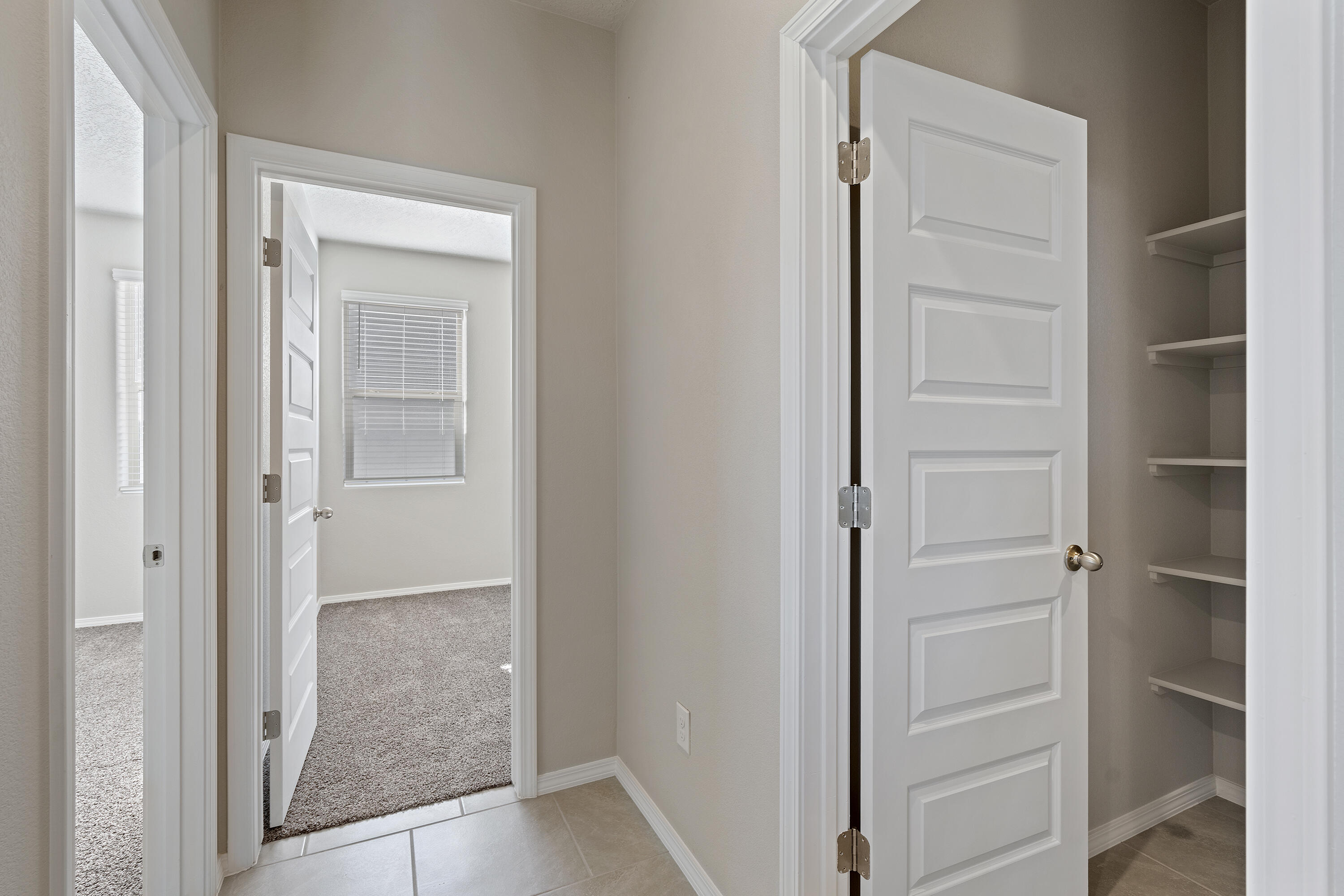 2437 Balcomie Street, Rio Rancho, New Mexico image 12