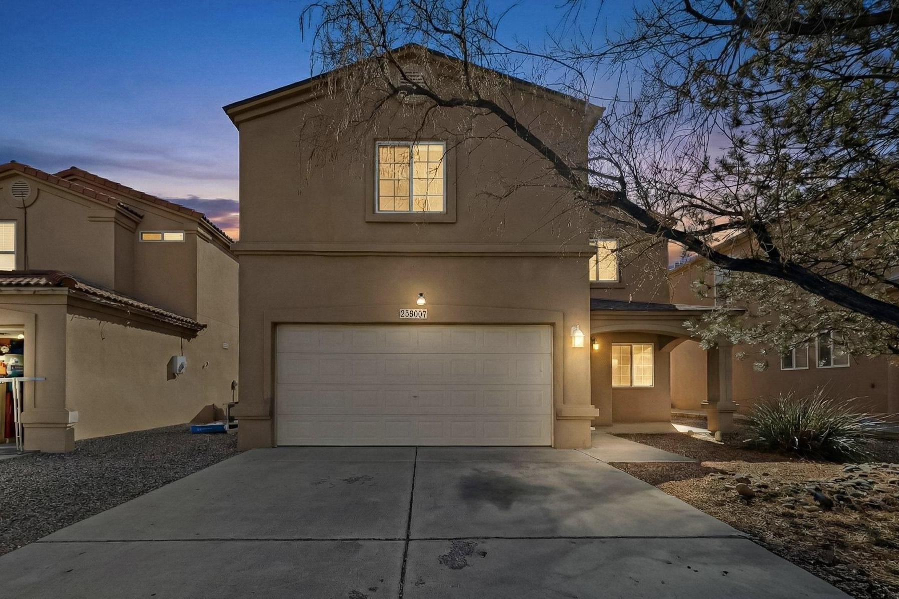 8300 Bluffs Edge Place NW