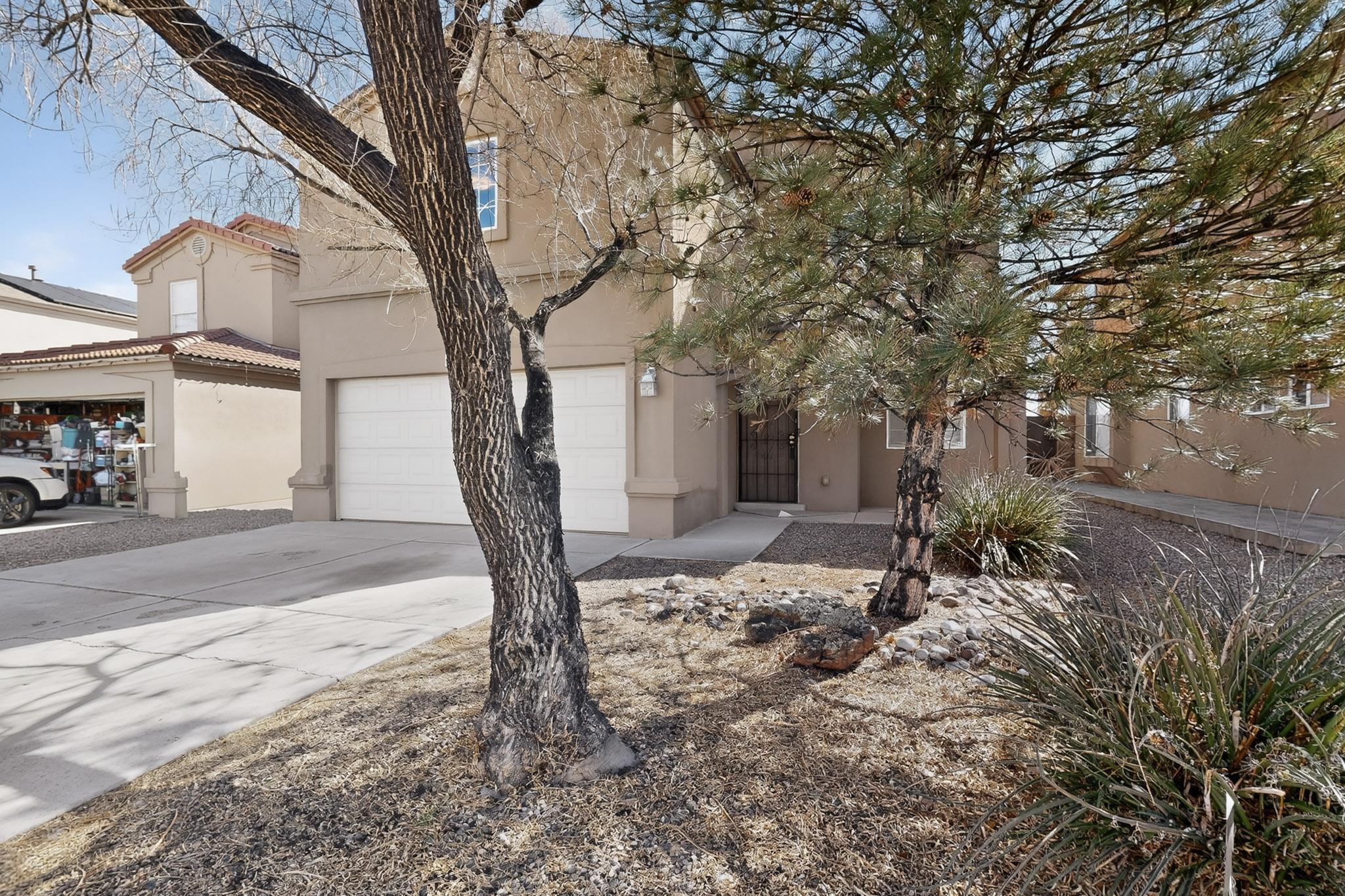 8300 Bluffs Edge Place NW