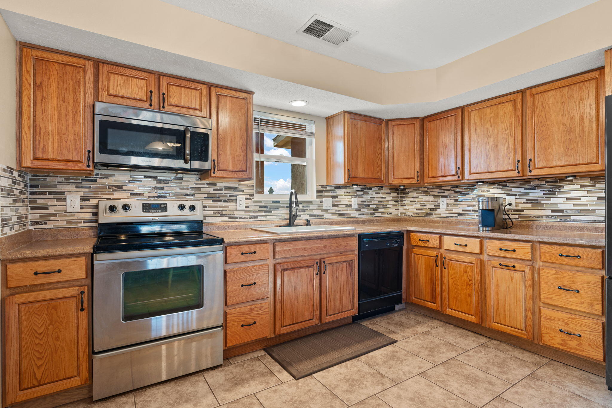 7400 Loire Drive, Rio Rancho, New Mexico image 10