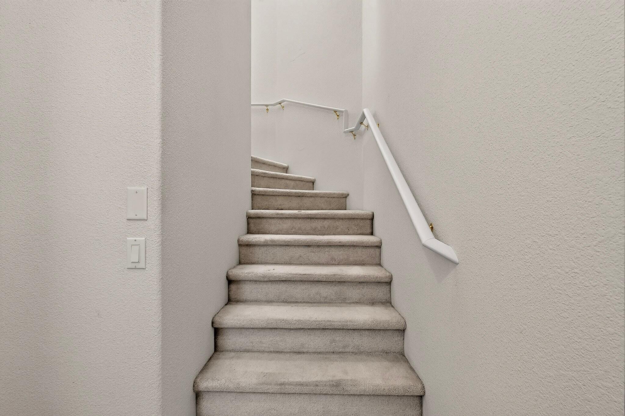 6501 San Antonio Drive NE UNIT 1001