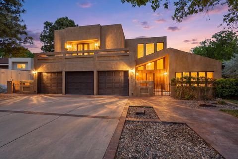 Photo of 9515 Augusta Avenue NE, Albuquerque, NM 87111 (MLS # 1102070)