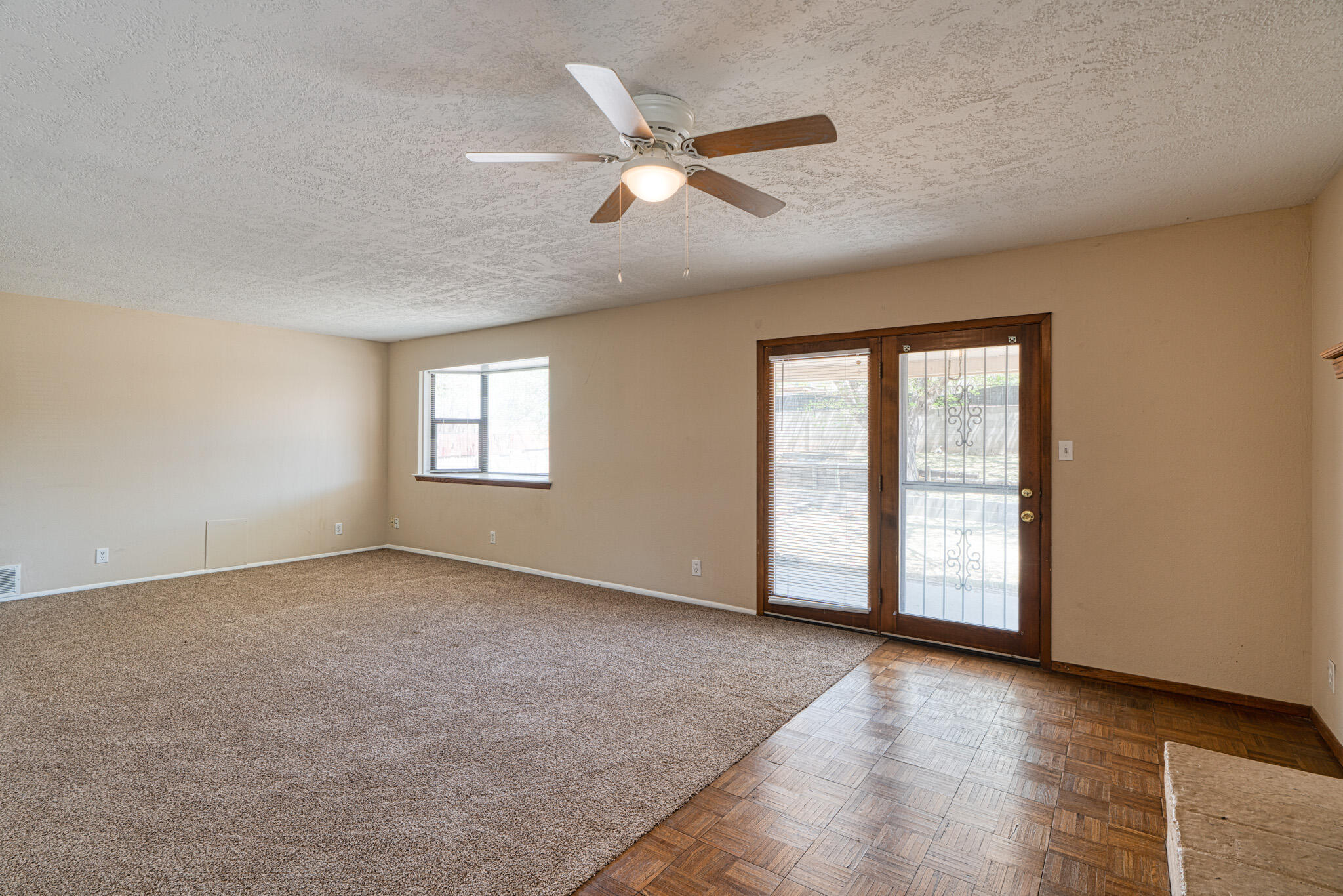 6338 Forest Hills Court, Albuquerque, New Mexico image 8