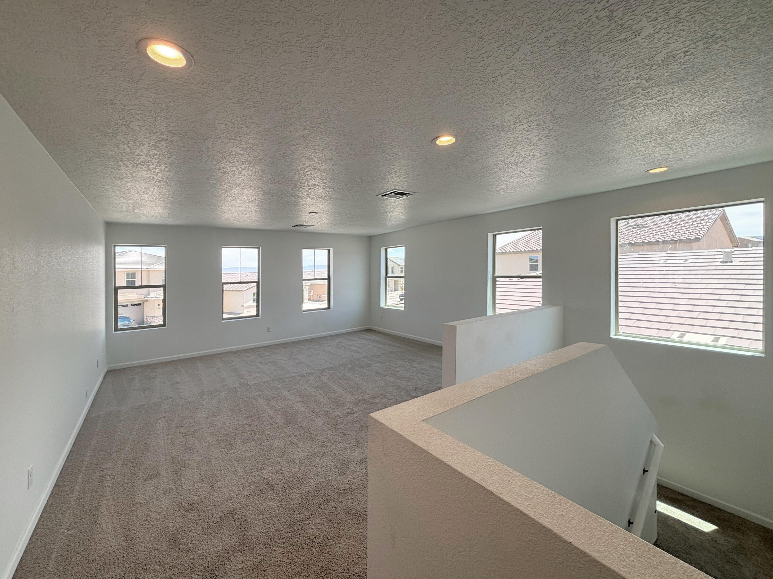 1349 Valle De Colores Street, Los Lunas, New Mexico image 4