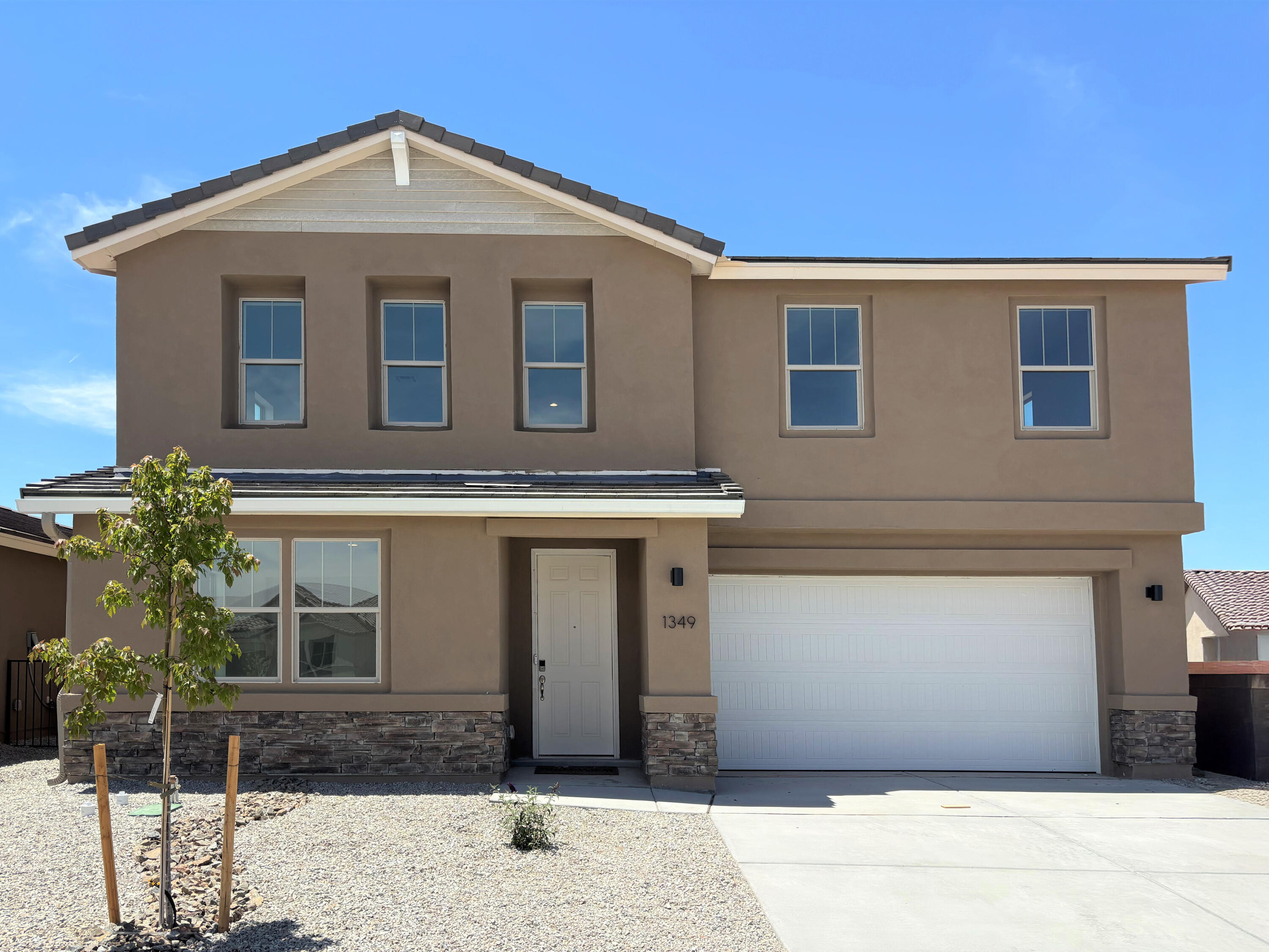 1349 Valle De Colores Street, Los Lunas, New Mexico image 1