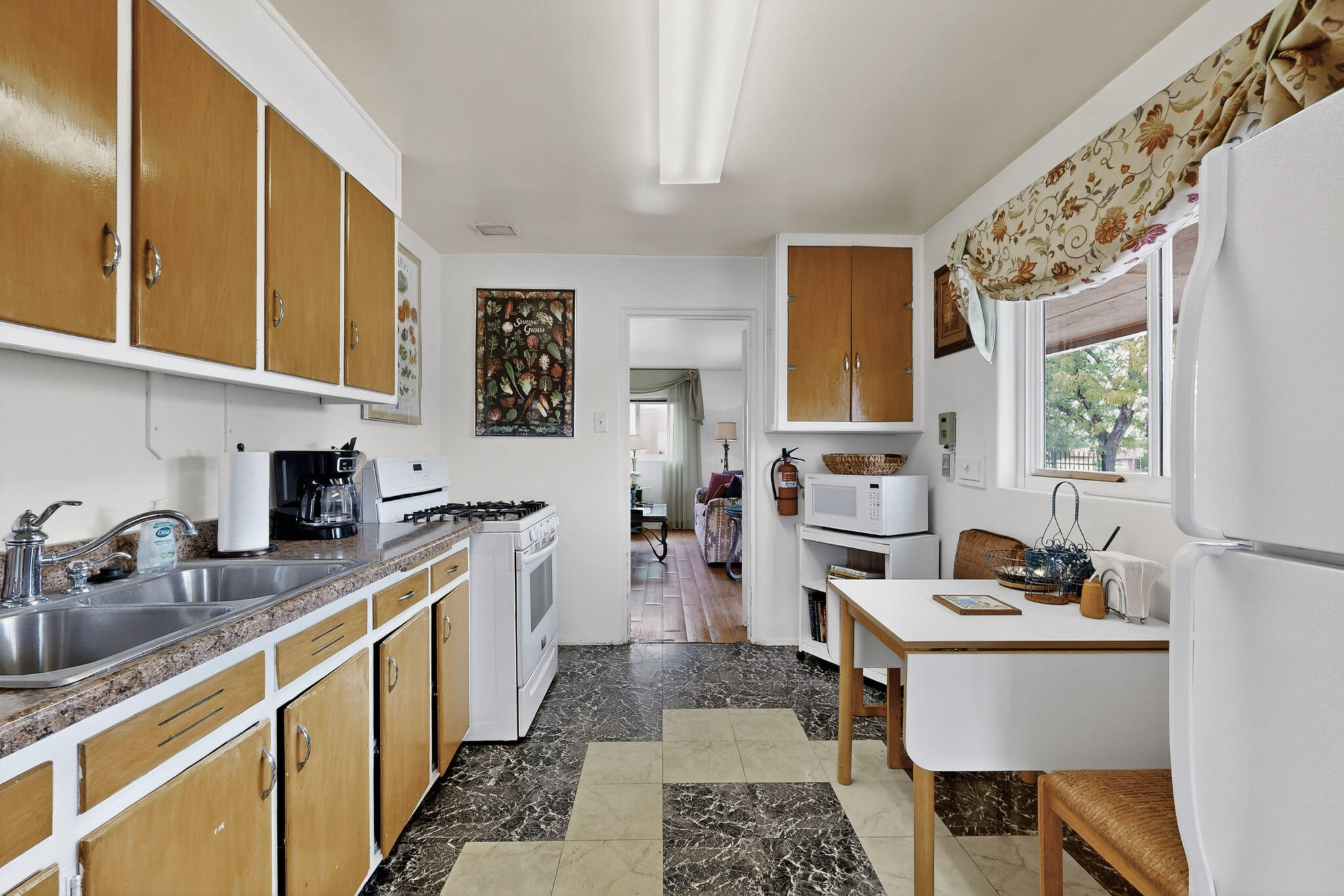 3010 General Chennault Street NE