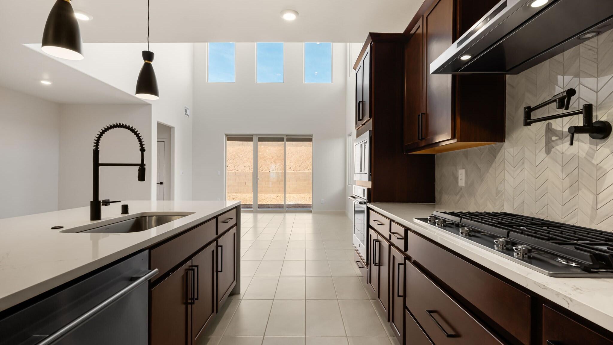 4125 Emerson Drive NE