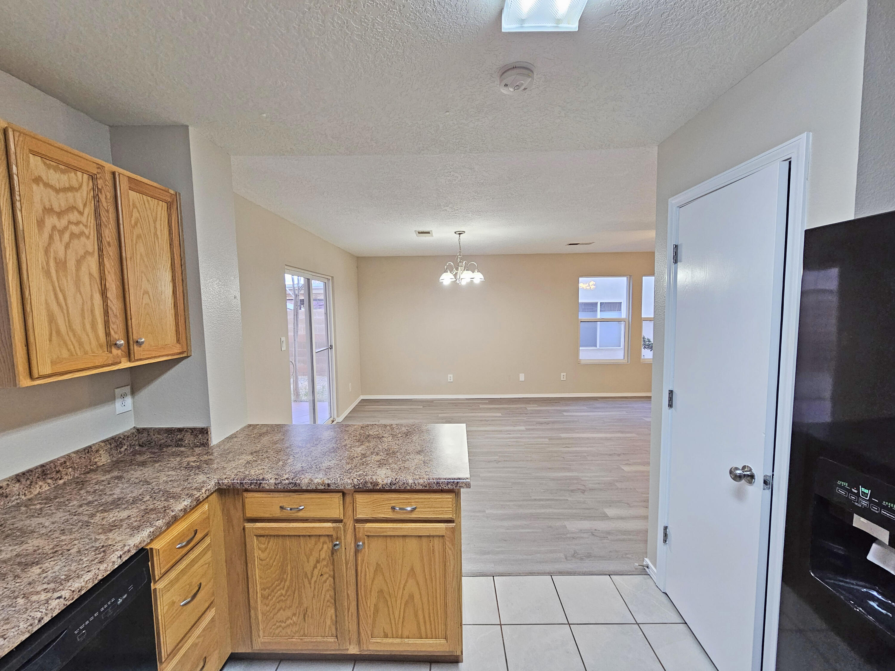 8205 Crimson Avenue, Albuquerque, New Mexico image 10