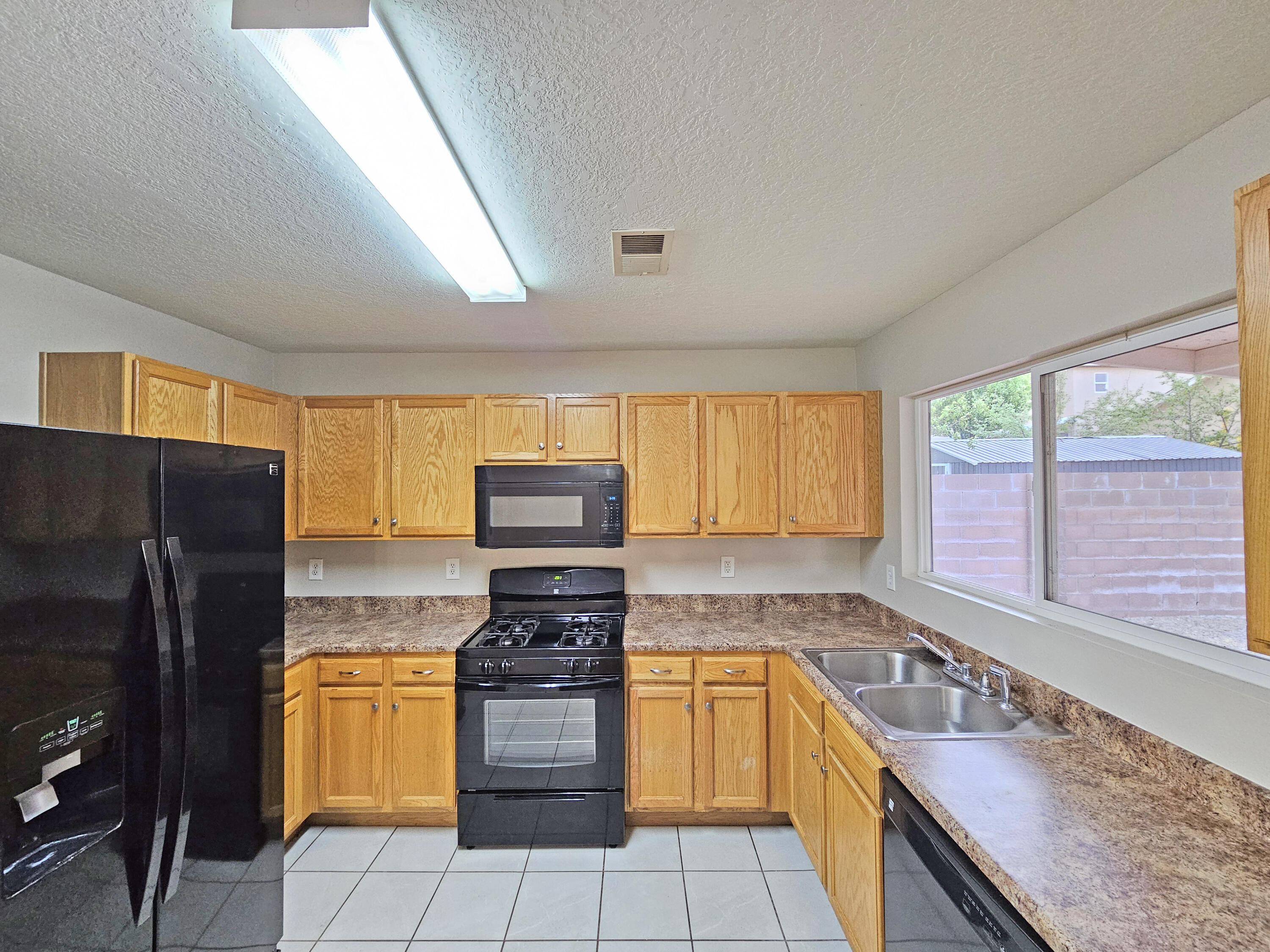 8205 Crimson Avenue, Albuquerque, New Mexico image 8