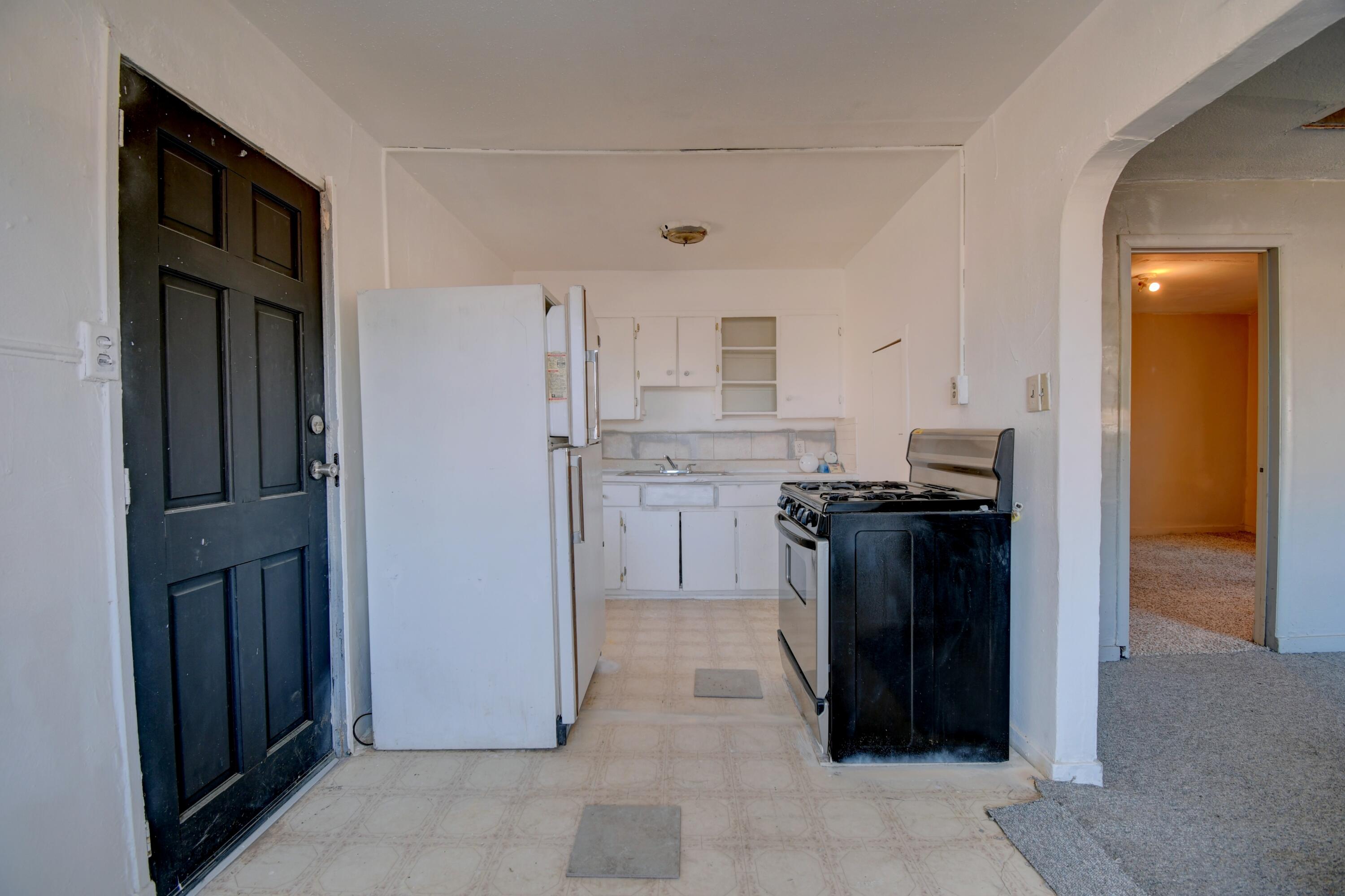 318 Wisconsin Street NE