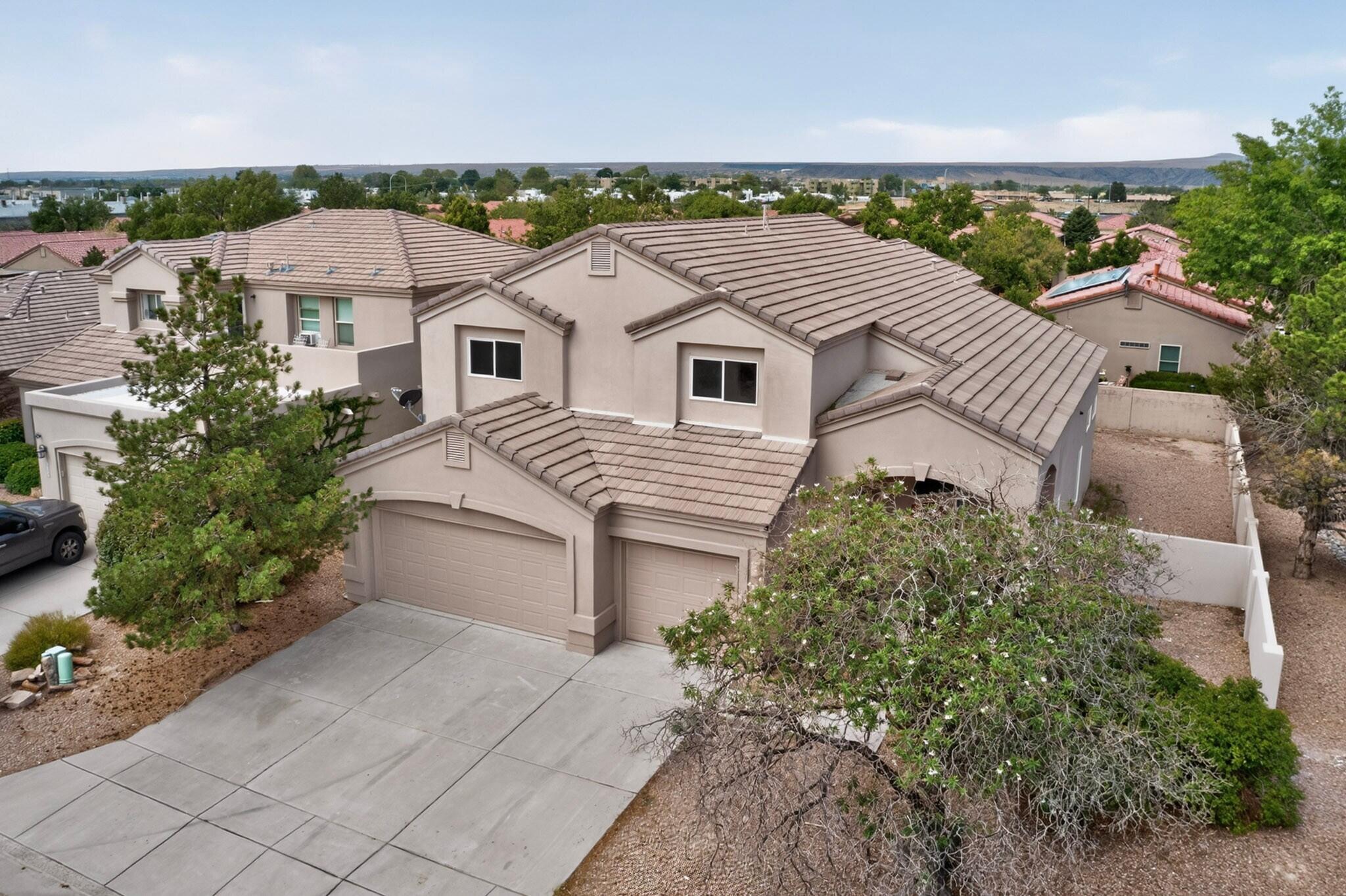 3827 Tundra Swan Court NW