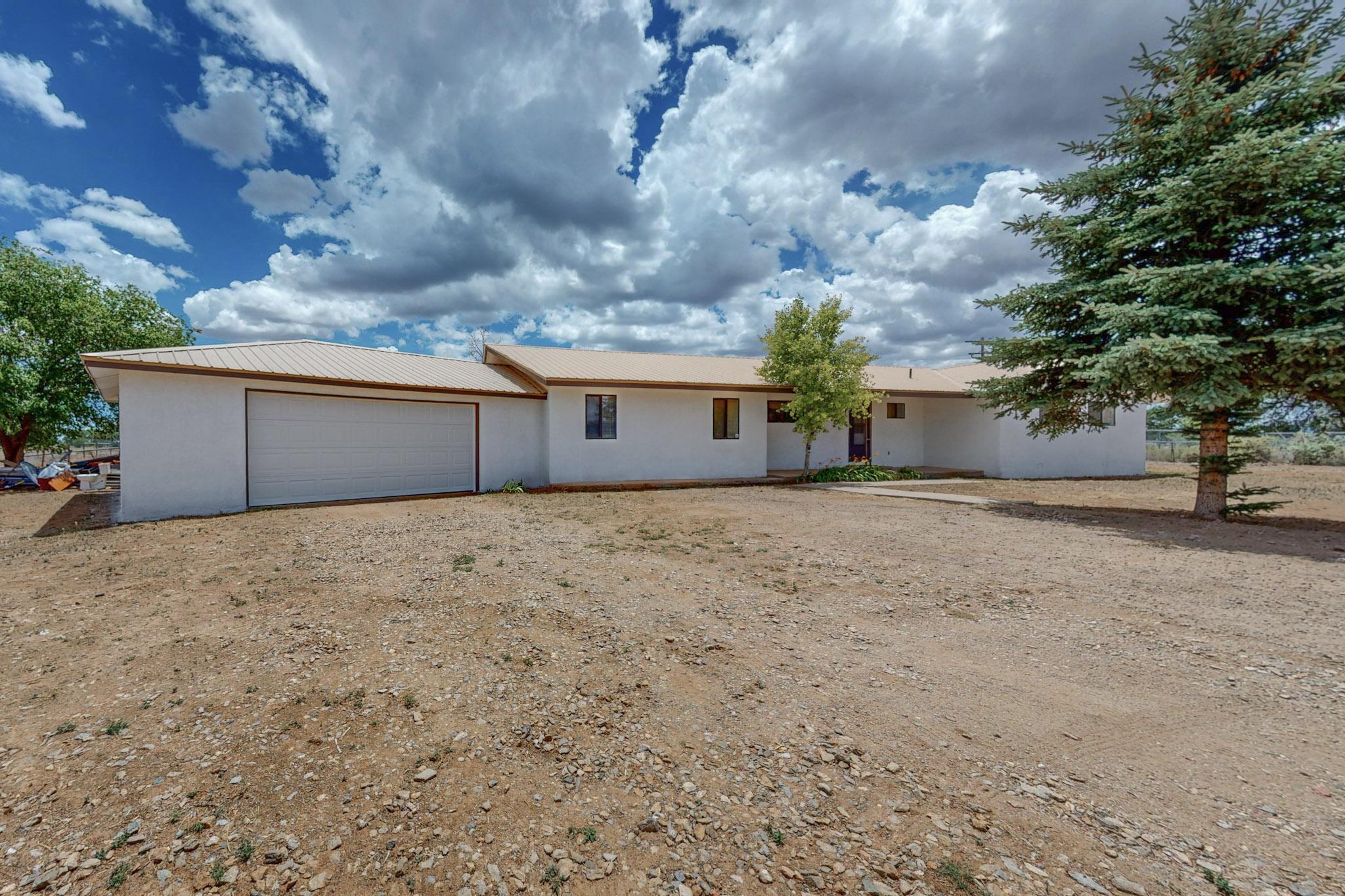 202 Hazel Street, Moriarty, New Mexico image 2