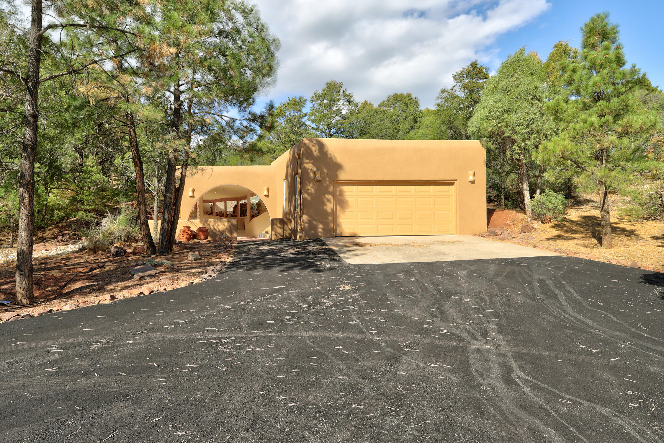 16 Avenida Del Sol, Cedar Crest, New Mexico image 8