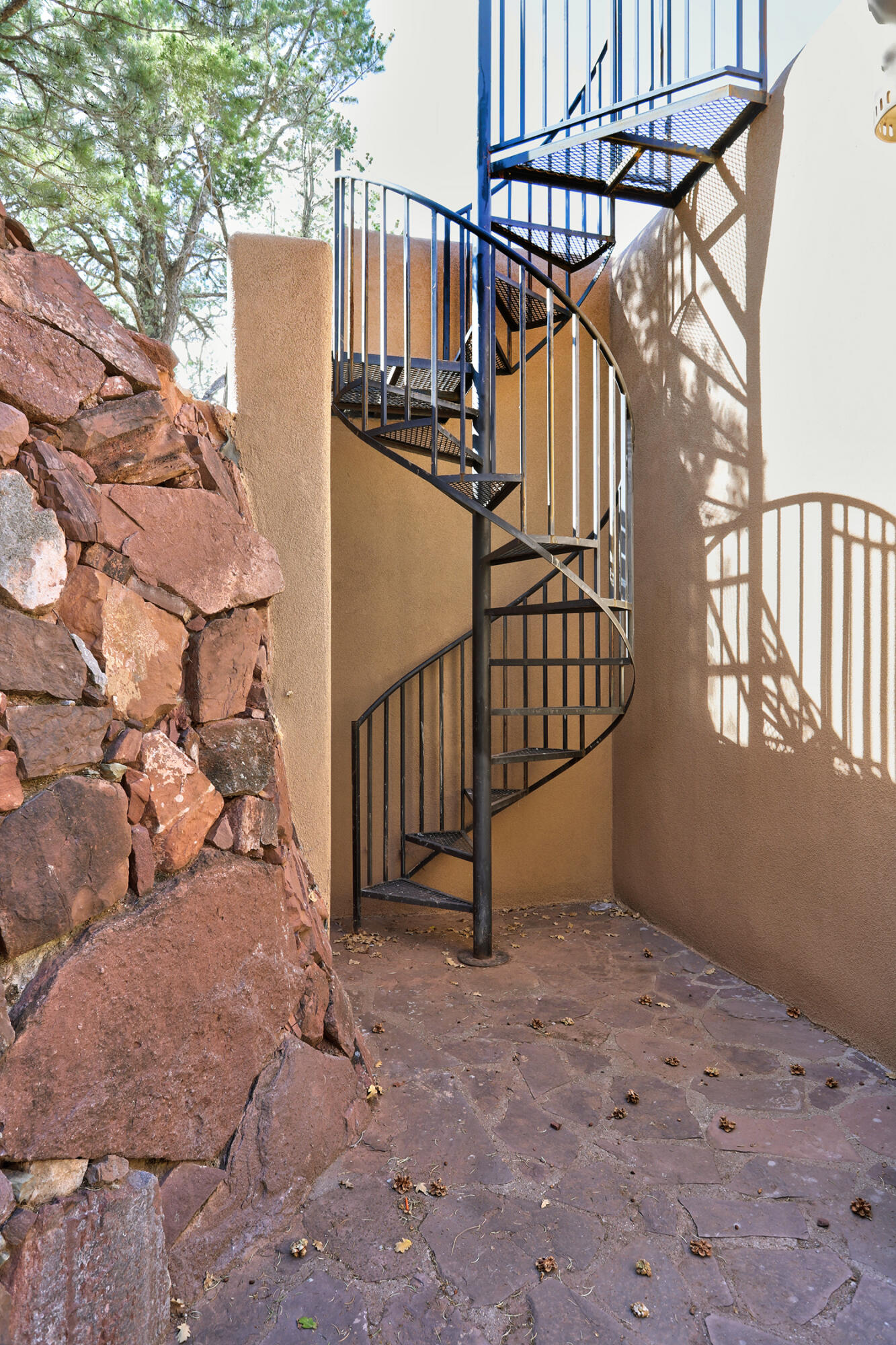 16 Avenida Del Sol, Cedar Crest, New Mexico image 35