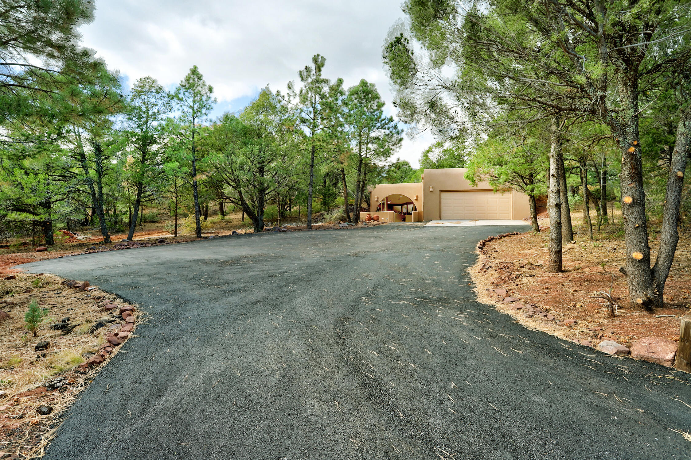 16 Avenida Del Sol, Cedar Crest, New Mexico image 5