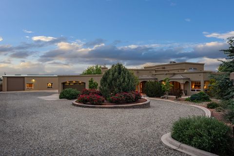 Photo of 12100 San Francisco Road NE, Albuquerque, NM 87122 (MLS # 1102855)