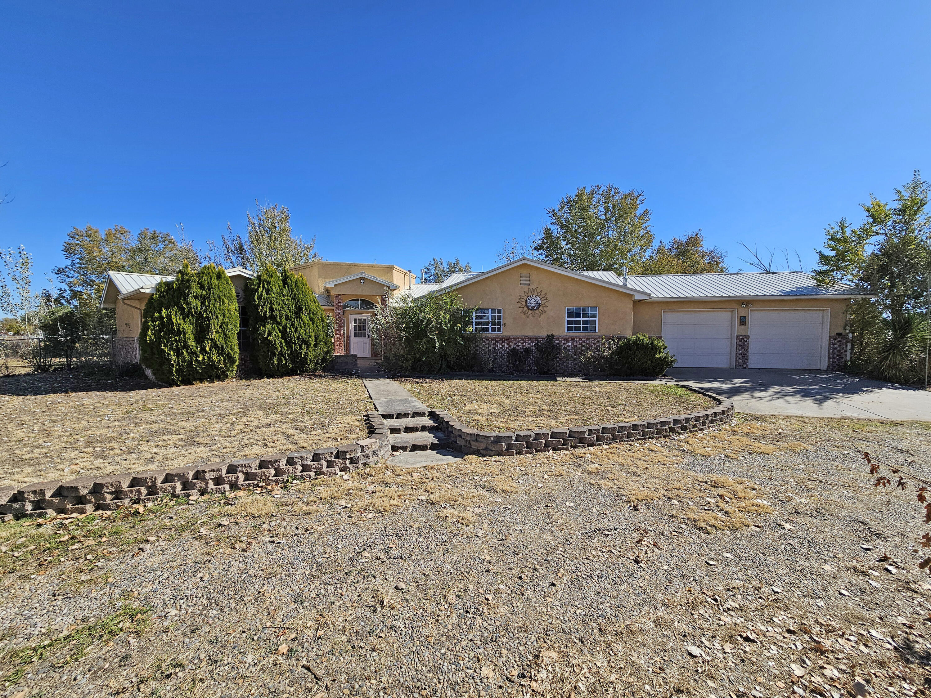 9 Blackberry Lane, Los Lunas, New Mexico image 3