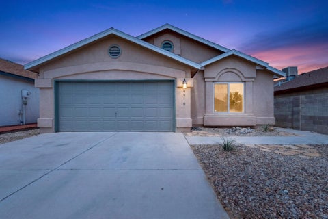 Photo of 7719 Purple Fringe Road SW, Albuquerque, NM 87121 (MLS # 1107051)