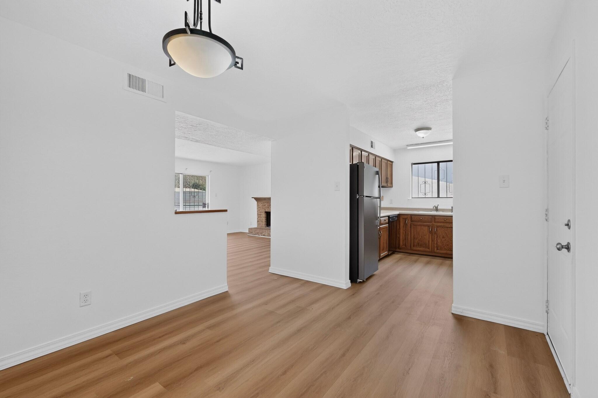 7201 Santa Fe Trail NW