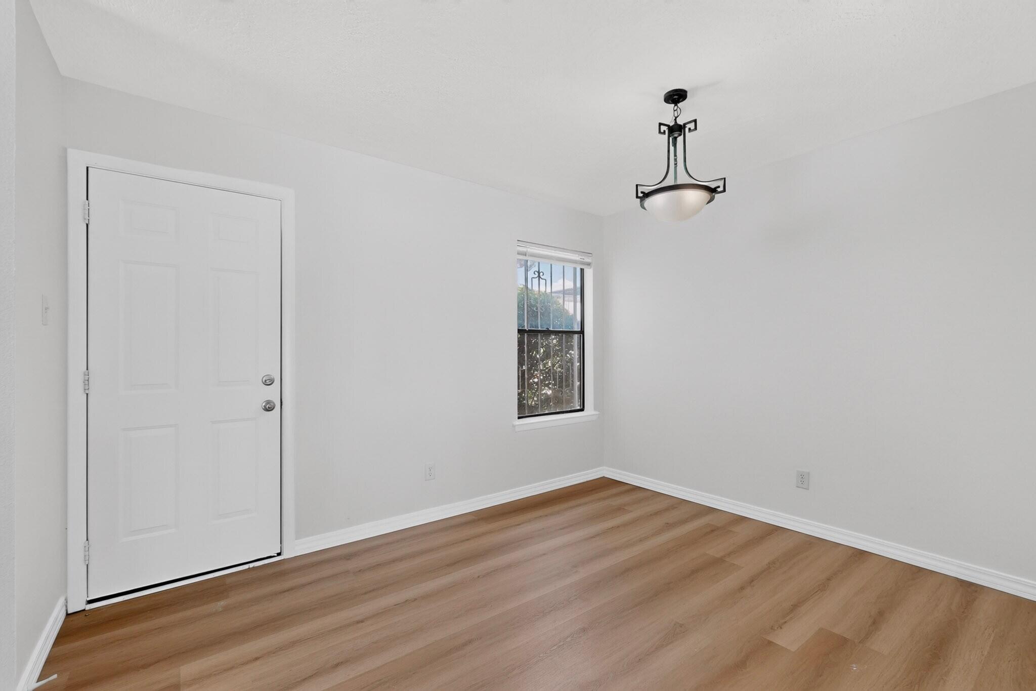 7201 Santa Fe Trail NW