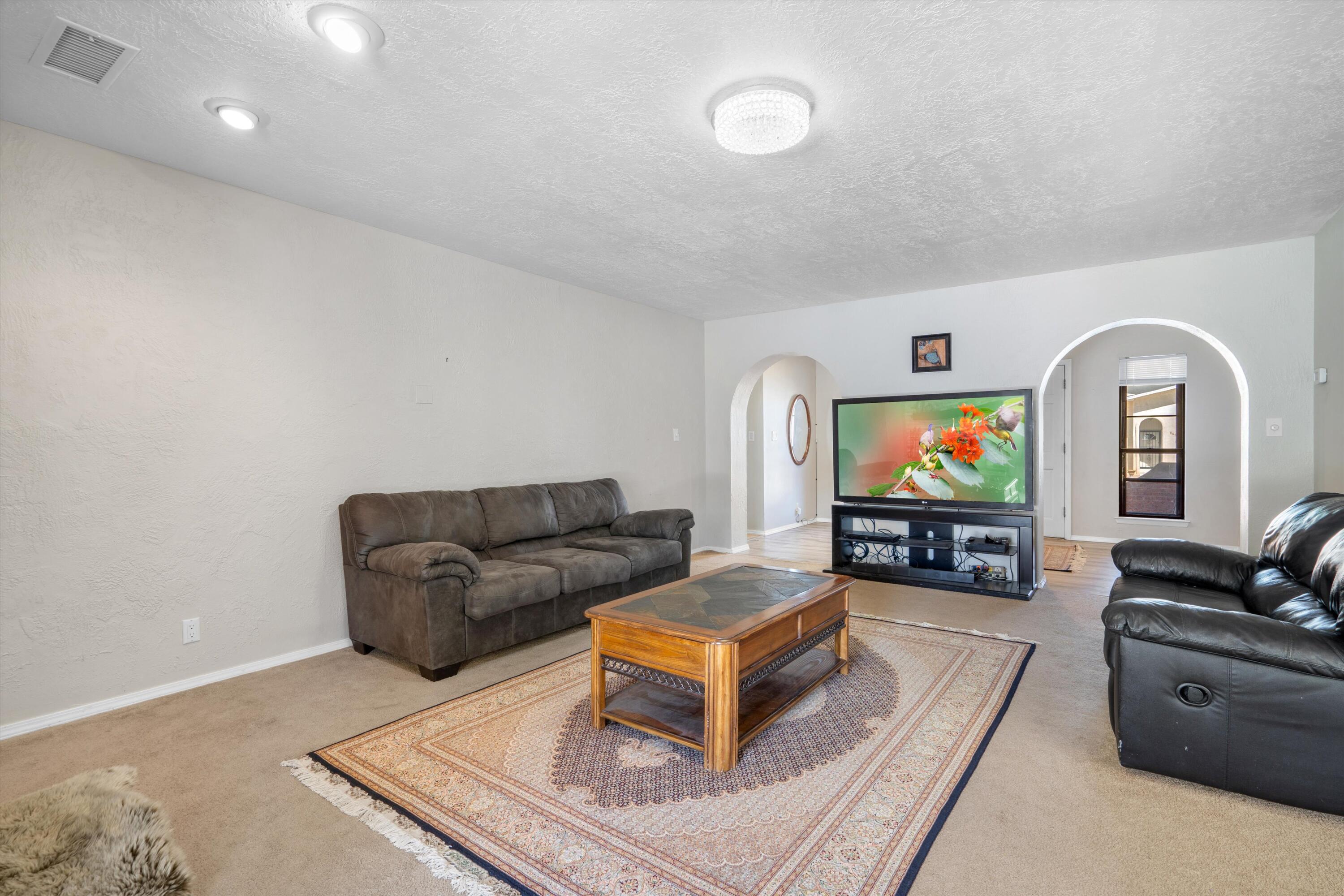 8604 Plymouth Rock Road, Albuquerque, New Mexico image 8