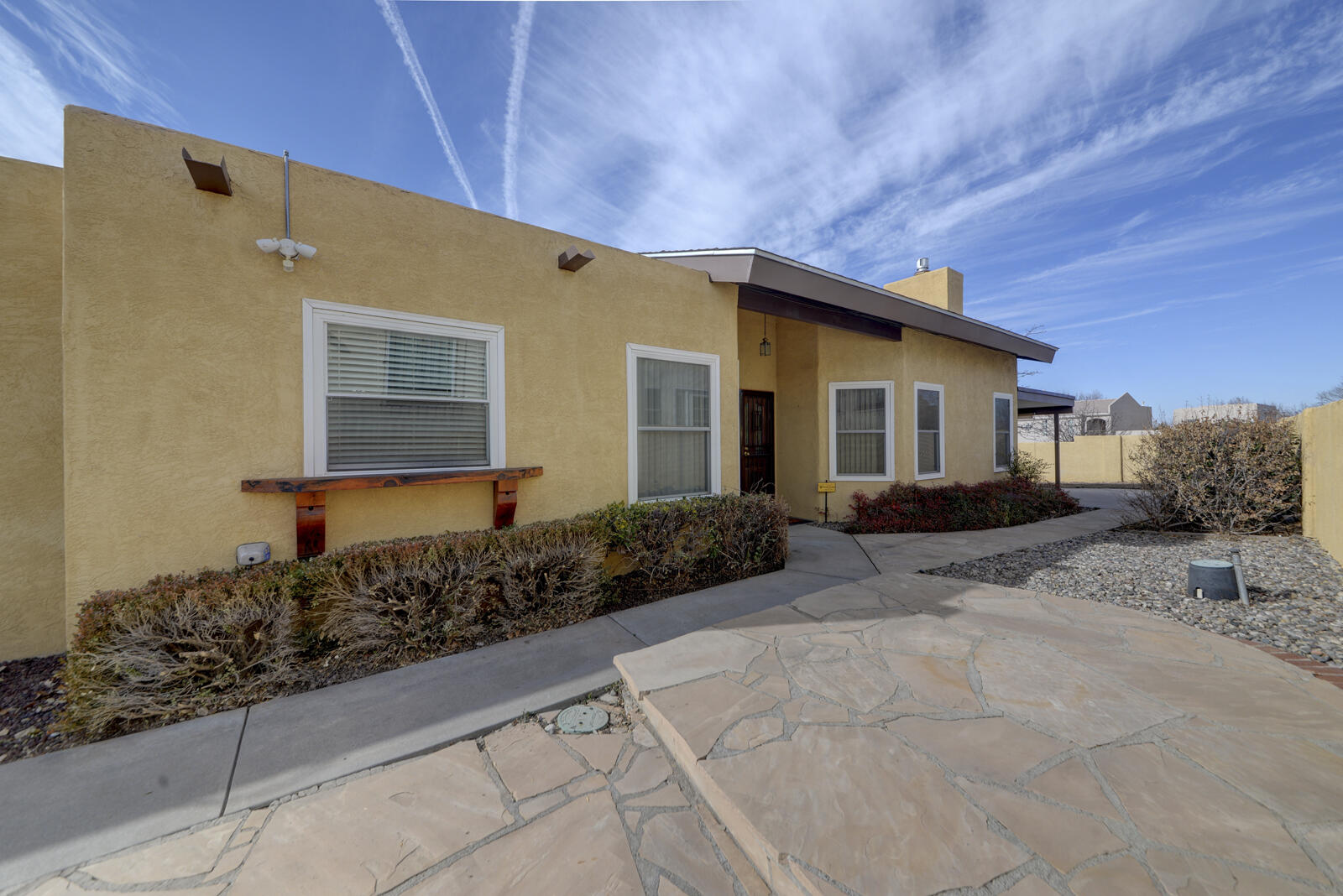 5635 Amigo Way, Albuquerque, New Mexico image 3