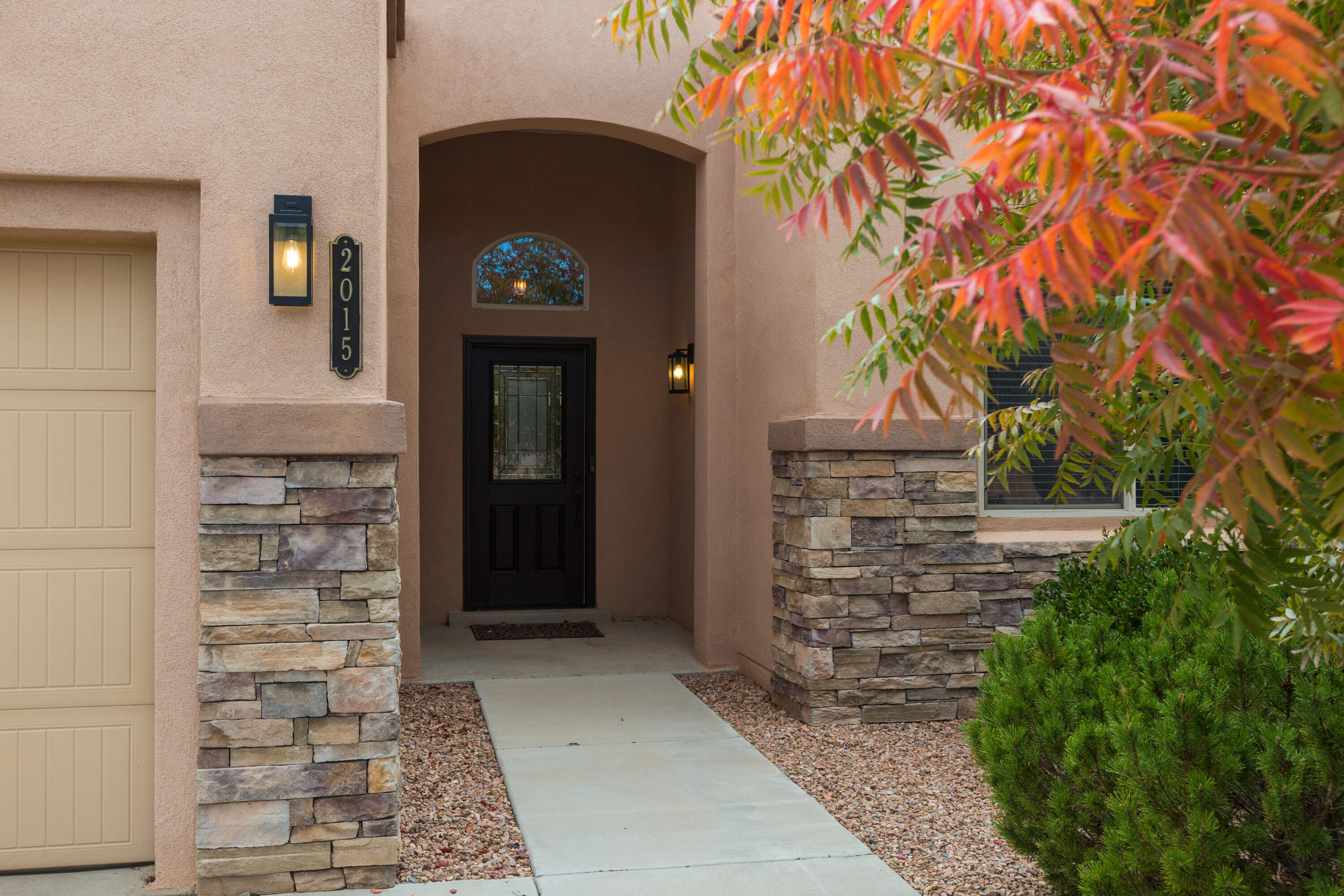 2015 Northlands Drive, Albuquerque, New Mexico image 2