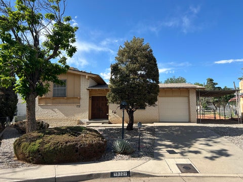 Homes For Sale - 1832 Figueroa Court<br/> Bernalillo County, Albuquerque, NM 87112