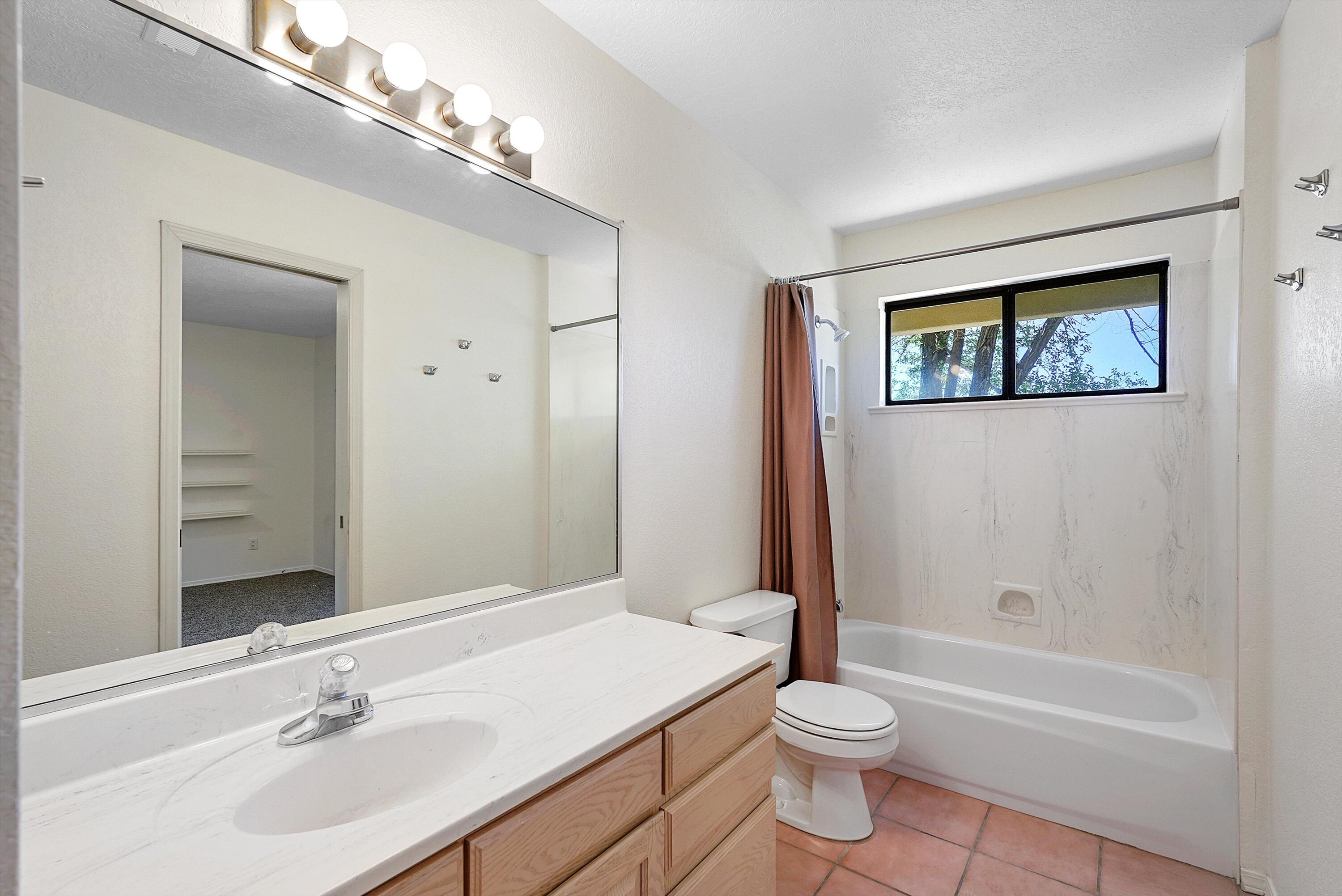 529 Pinon Creek Road, Albuquerque, New Mexico image 32