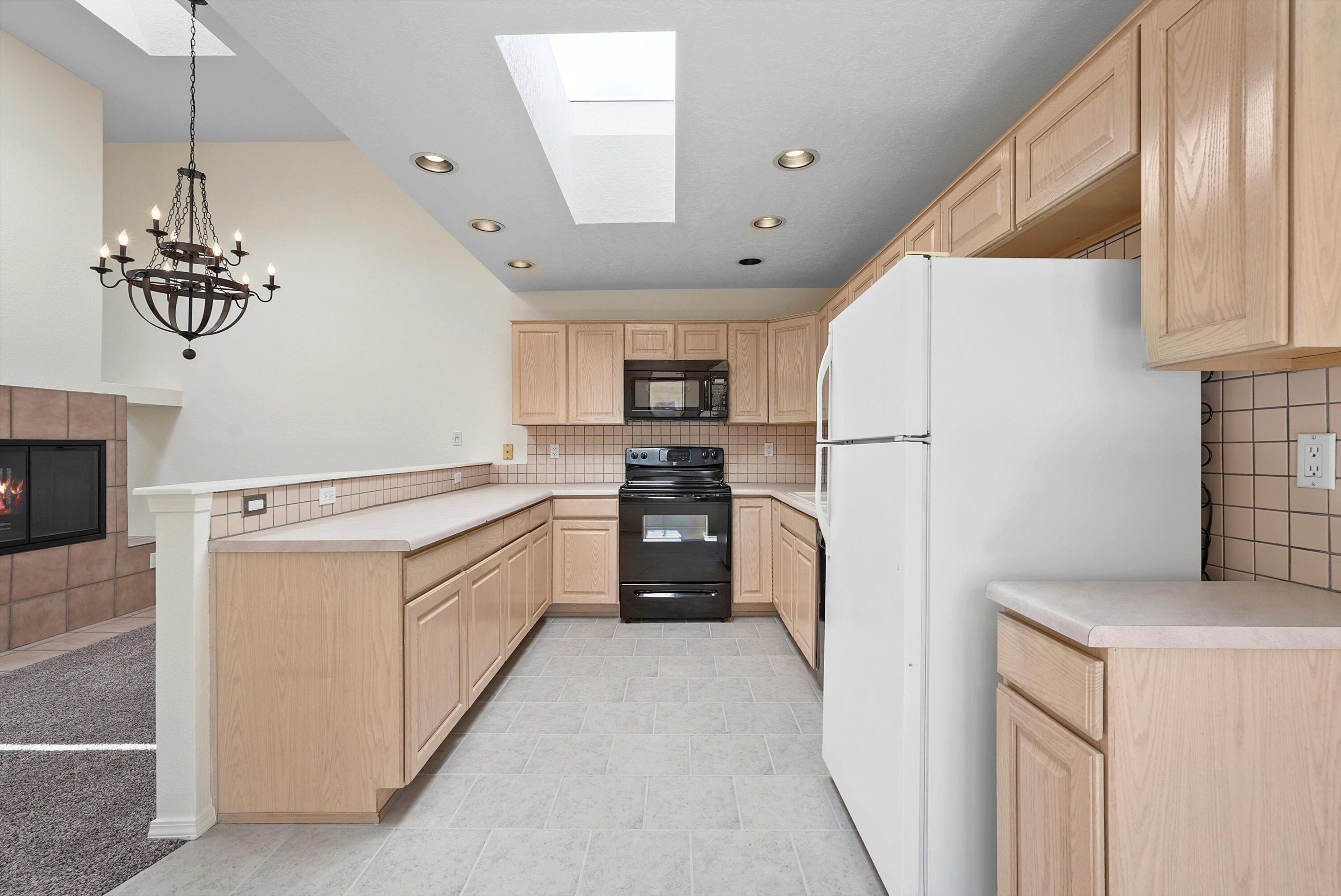 529 Pinon Creek Road, Albuquerque, New Mexico image 7