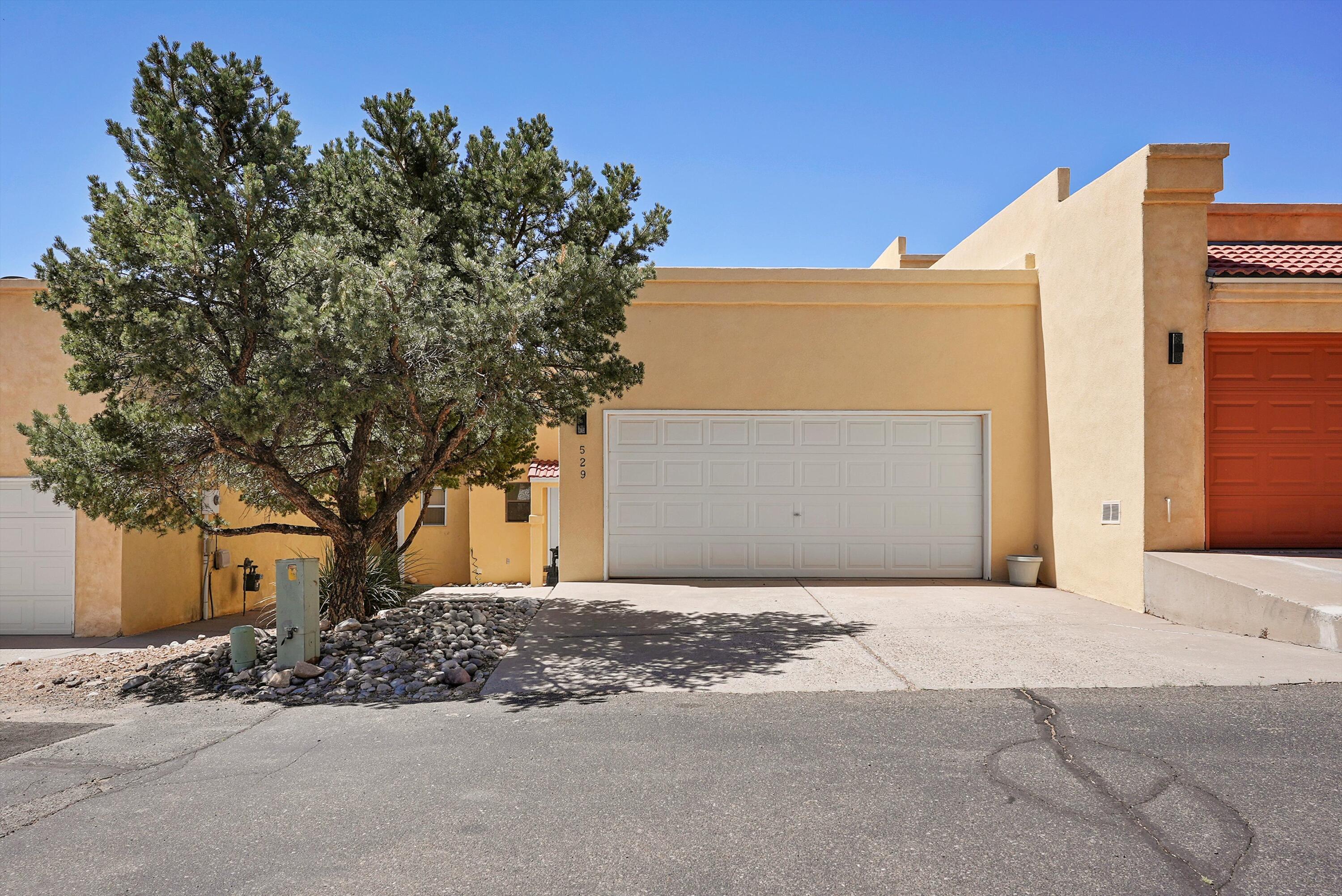 529 Pinon Creek Road, Albuquerque, New Mexico image 2