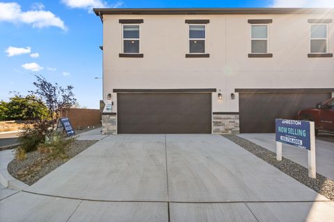 Townhouse For Sale - 1898 Sunrise Lane<br/> Sandoval County, Rio Rancho, NM 87124