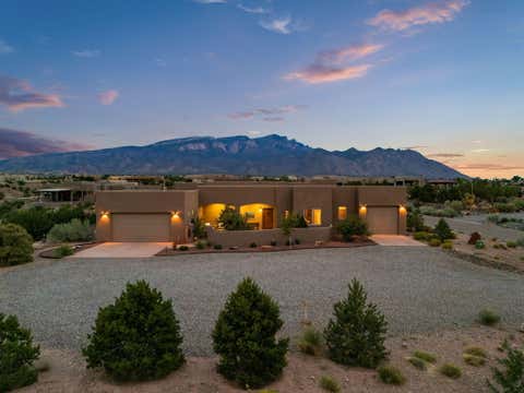 Photo of 22 Mimbres Court, Placitas, NM 87043 (MLS # 1108960)