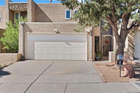 Photo of 6813 Los Trechos Court NE, Albuquerque, NM 87109 (MLS # 1093416)
