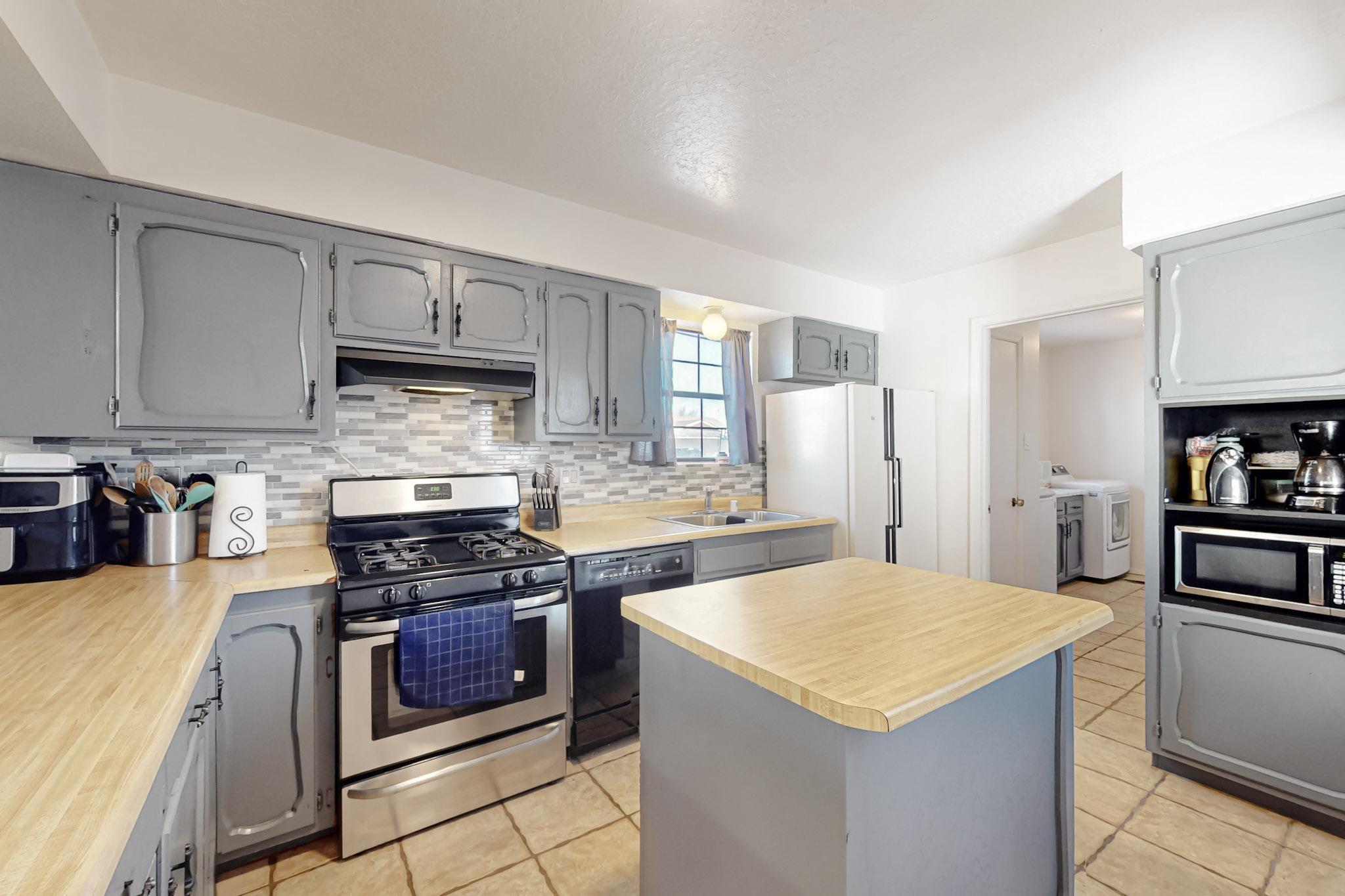 648 Frederico Boulevard, Rio Communities, New Mexico image 12