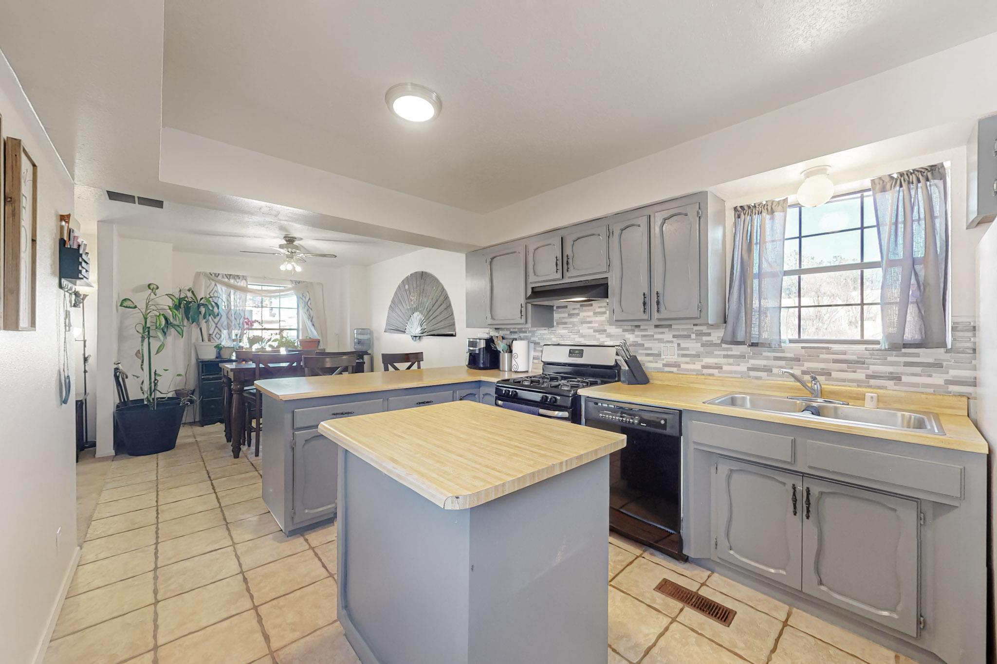 648 Frederico Boulevard, Rio Communities, New Mexico image 11