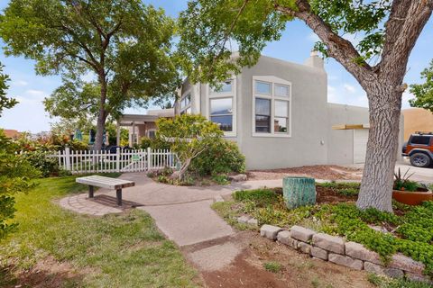 Photo of 9636 Allande Road NE, Albuquerque, NM 87109 (MLS # 1103034)