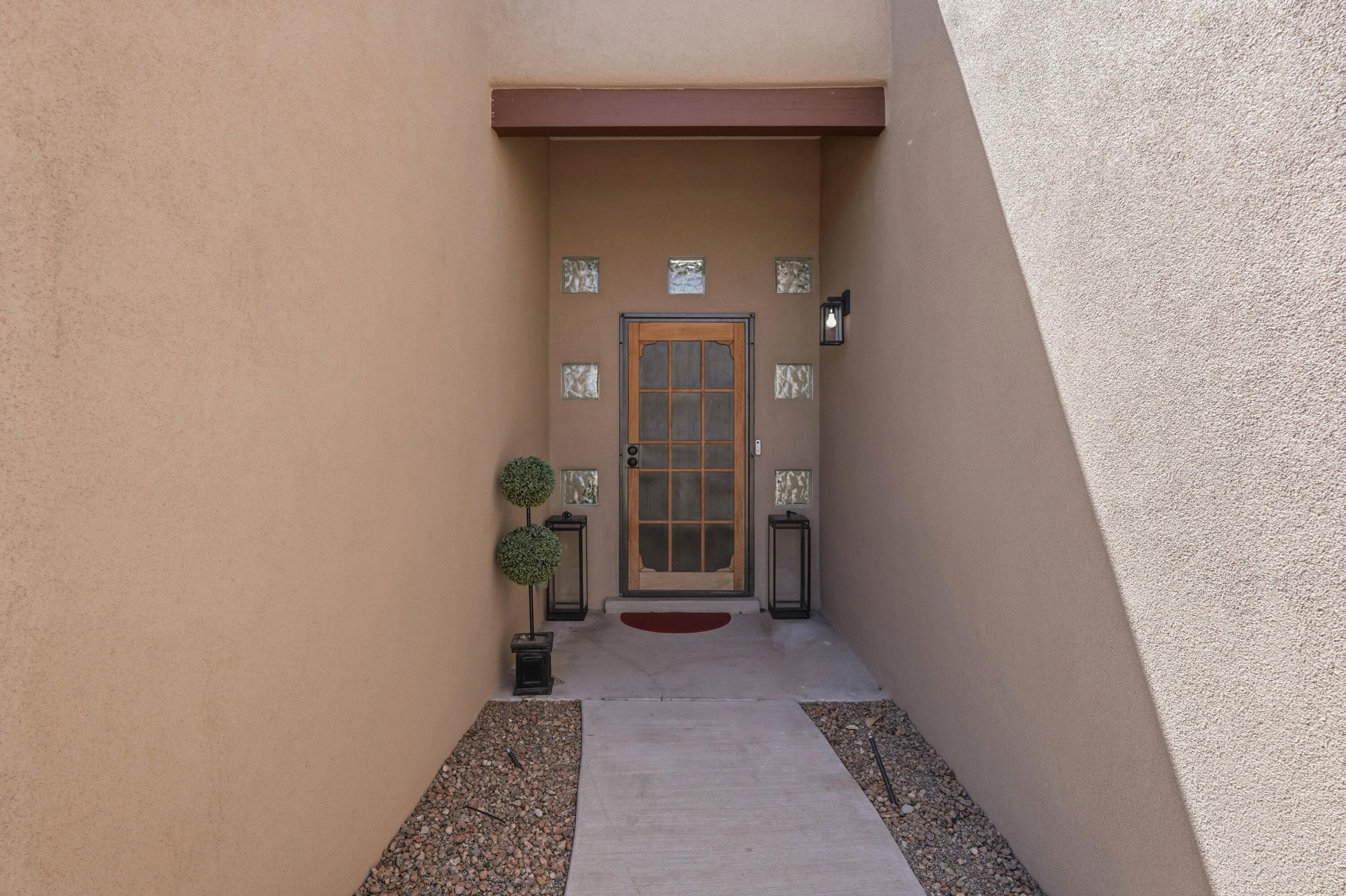 7424 Enchanted Sky Lane NE