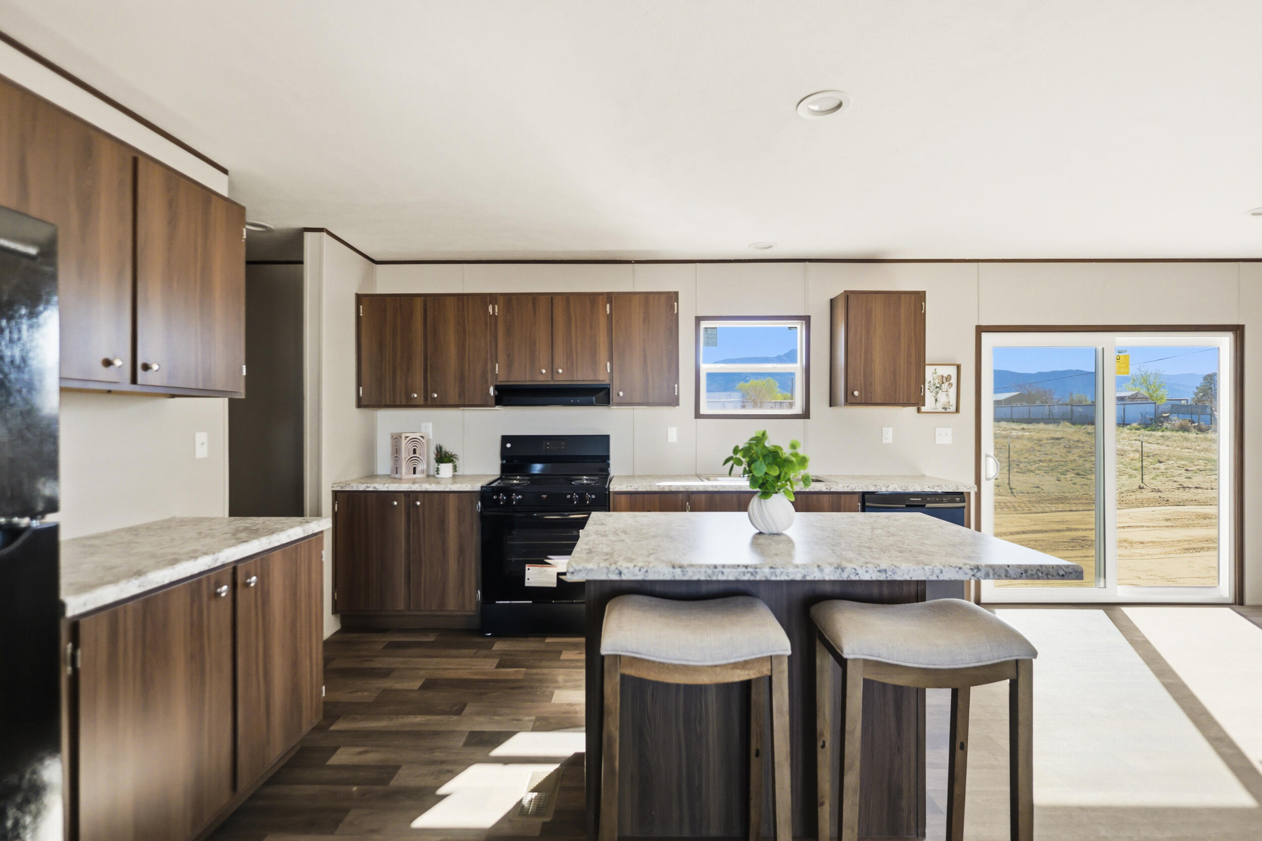 4 Meadowlake Circle