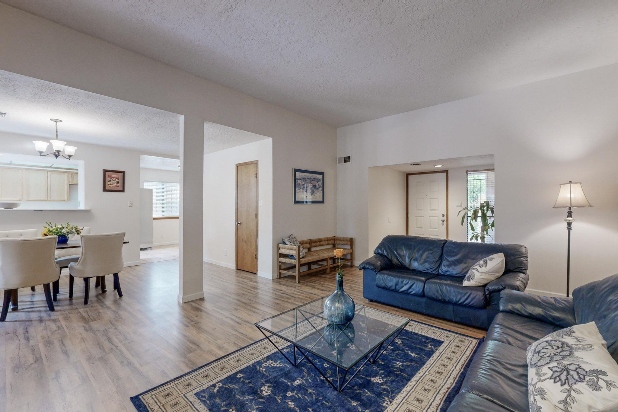 6905 Quarterhorse Lane, Albuquerque, New Mexico image 8