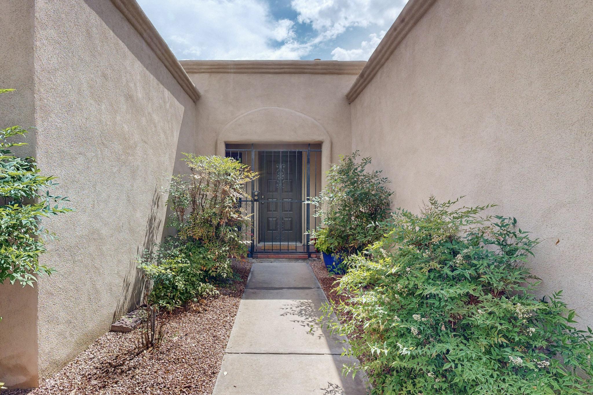 6905 Quarterhorse Lane, Albuquerque, New Mexico image 5