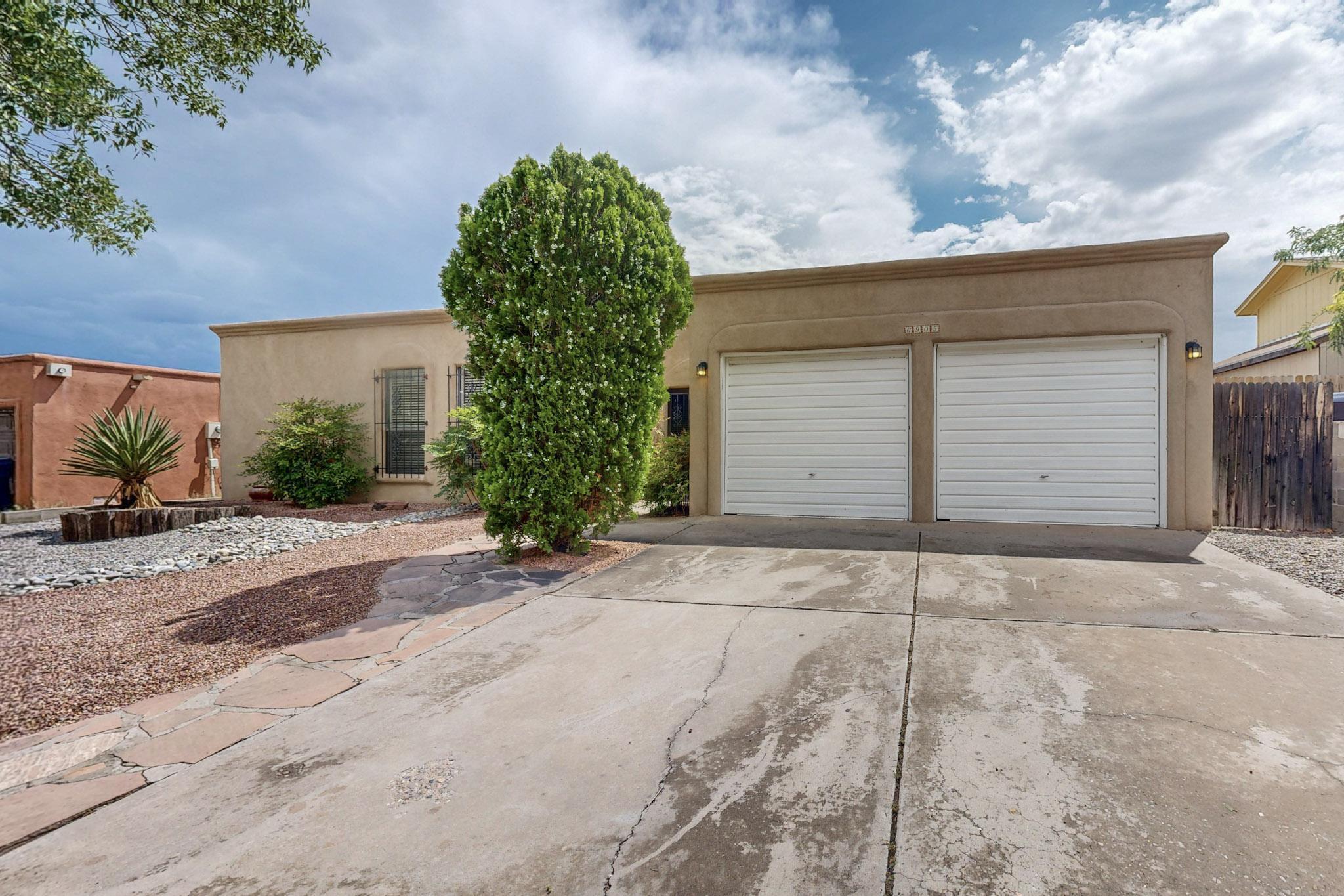 6905 Quarterhorse Lane, Albuquerque, New Mexico image 3