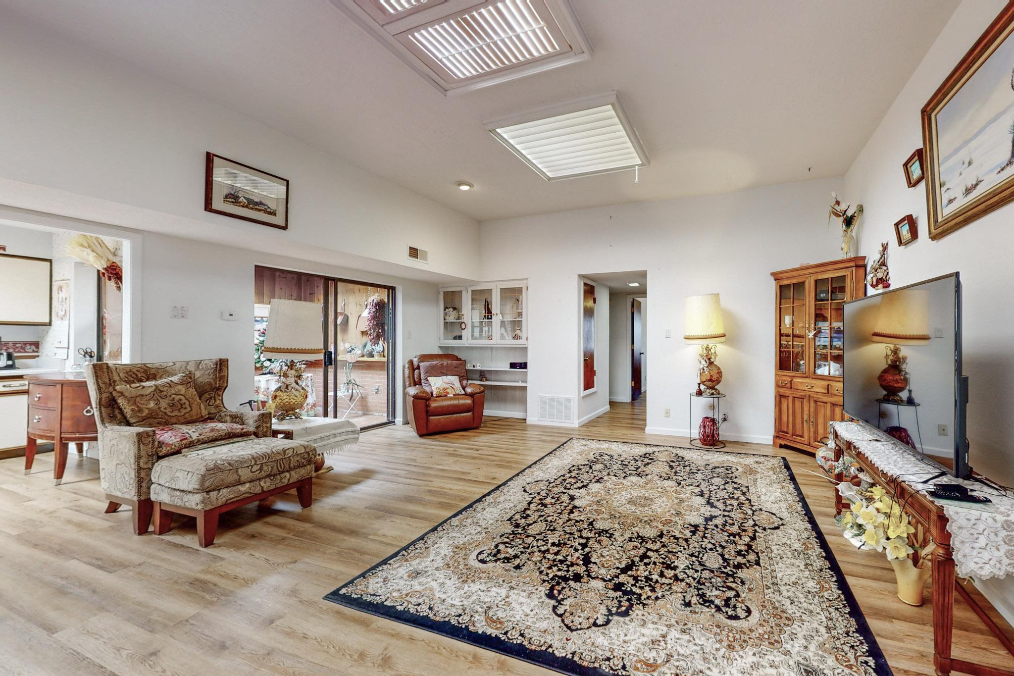 413 Madeira Dr Drive, Albuquerque, New Mexico image 5