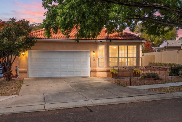 7509 PALOMAS PARK AVE NE, ALBUQUERQUE, NM 87109 - Image b5fdfeaf6c2de416195bf404697a7bbb/4032238101