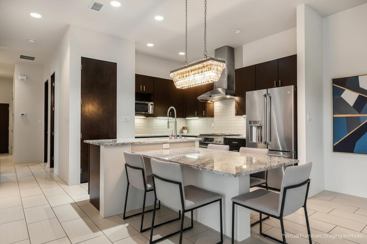 5763 University Boulevard SE