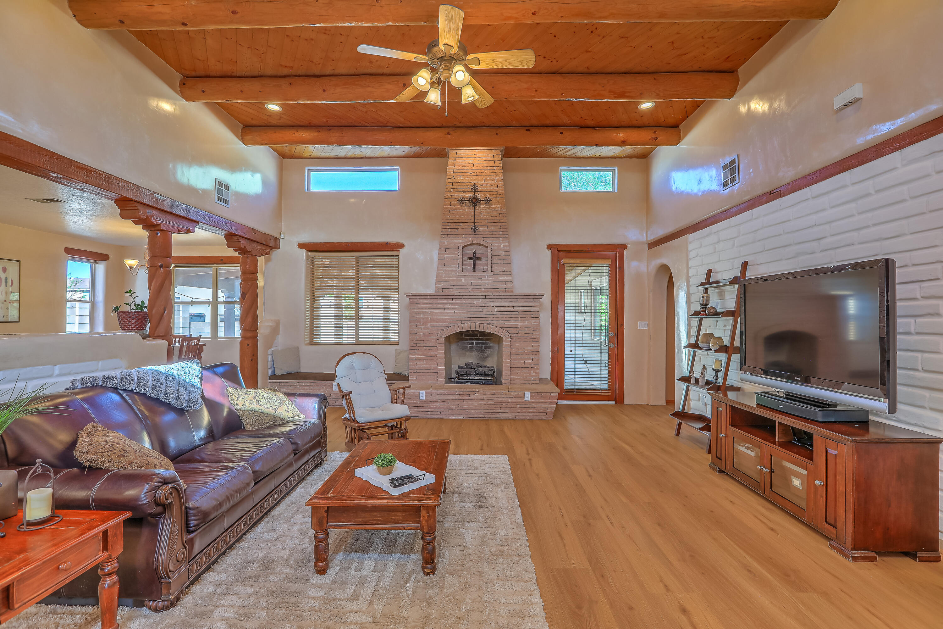 6108 Whiteman Drive NW