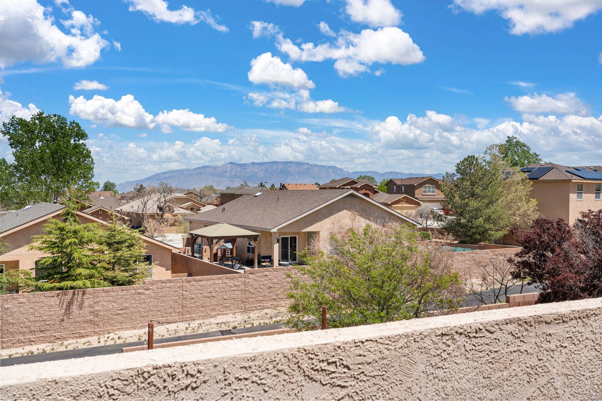 10532 BOX CANYON Place NW