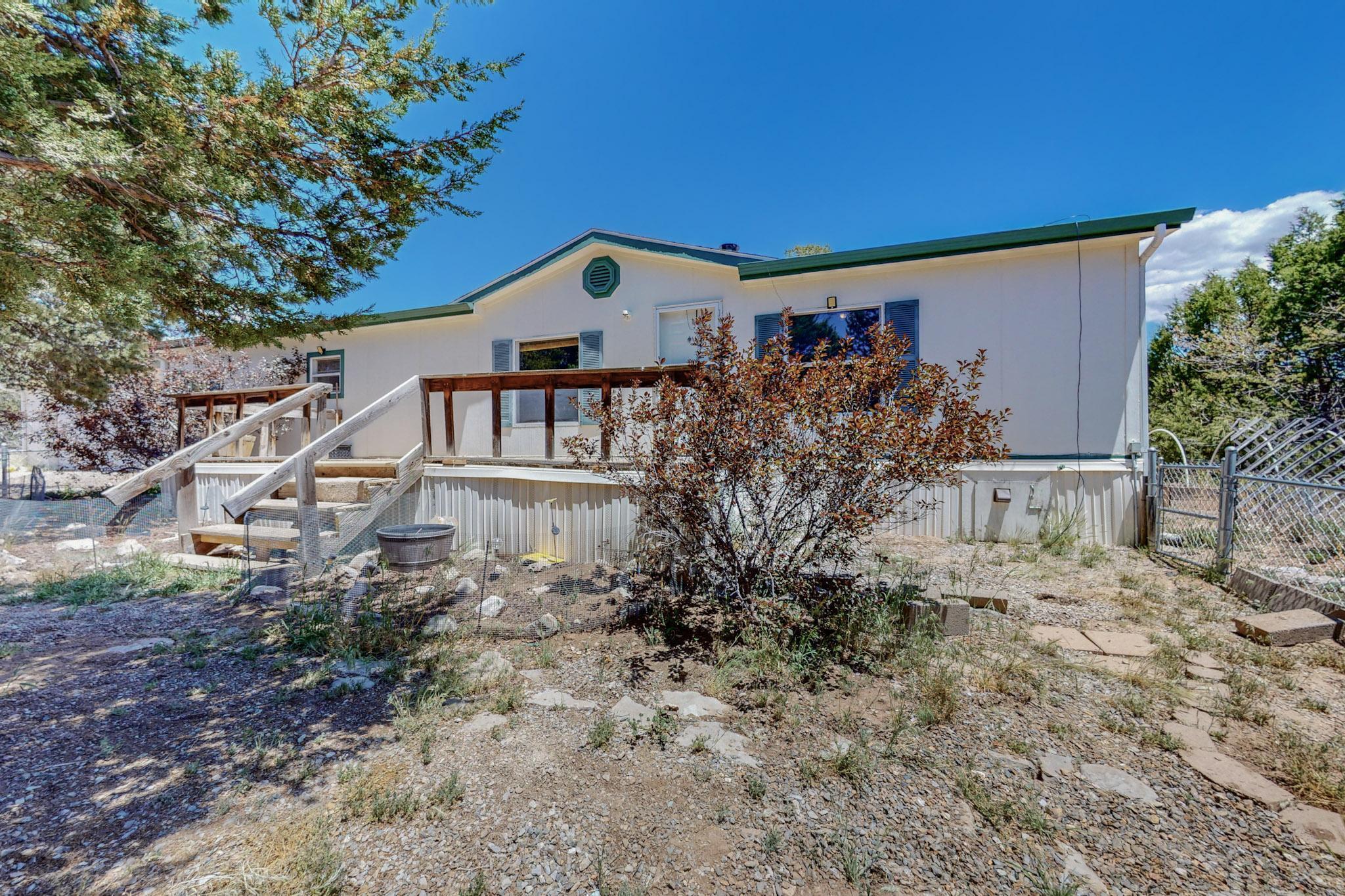 3 Franklin Court, Edgewood, New Mexico image 1