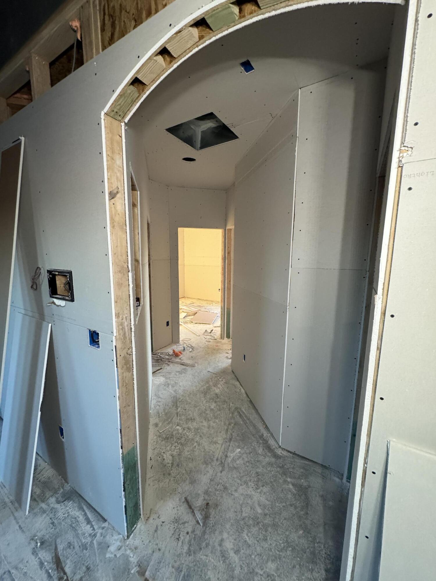 2684 Seaforth Circle NE